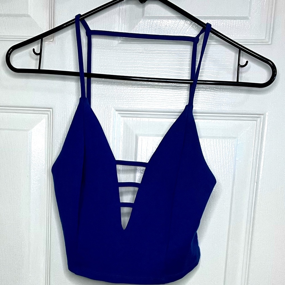 Forever21 cropped, blue top, trendy, fashionable